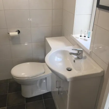Πανσιόν Willow Dene 3*