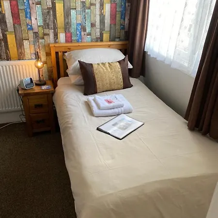بيت ضيافة Willow Dene سكرابورو