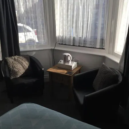 Willow Dene بيت ضيافة سكرابورو