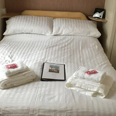 Guest house Willow Dene Scarborough