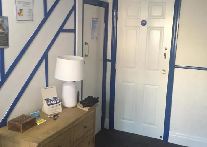 招待所 Willow Dene