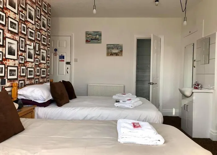 招待所 Willow Dene